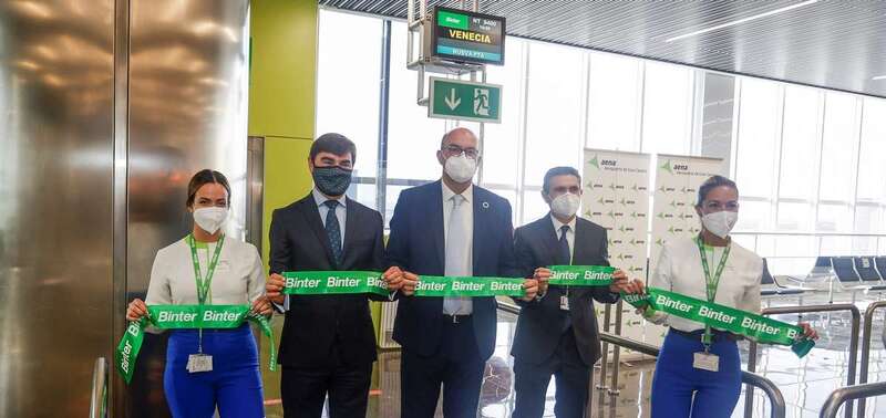 Vuelo inaugural de Binter a Venecia/TA.